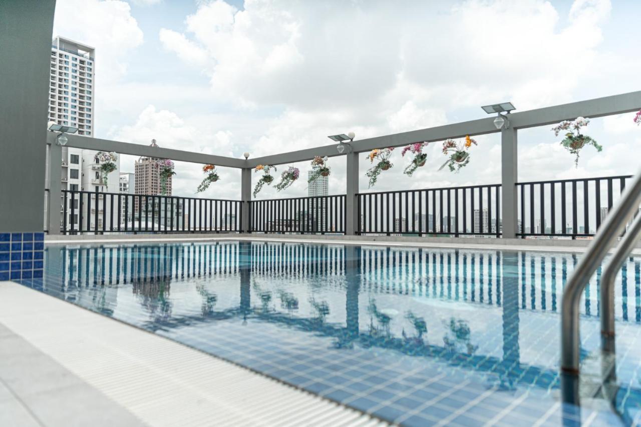The Onra Hotel プノンペン エクステリア 写真